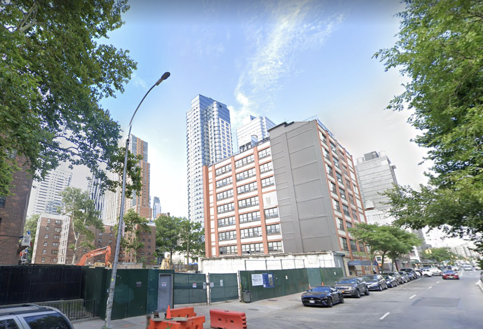 The development site at 202 Tillary St. in Brooklyn, where Joy Construction and Maddd Equities plan to build a 465-unit mixed-income residential building.