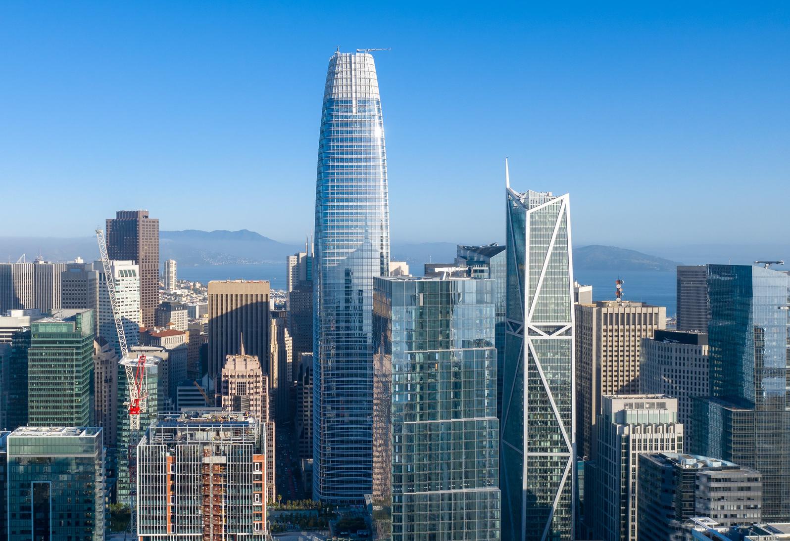 Salesforce Tower