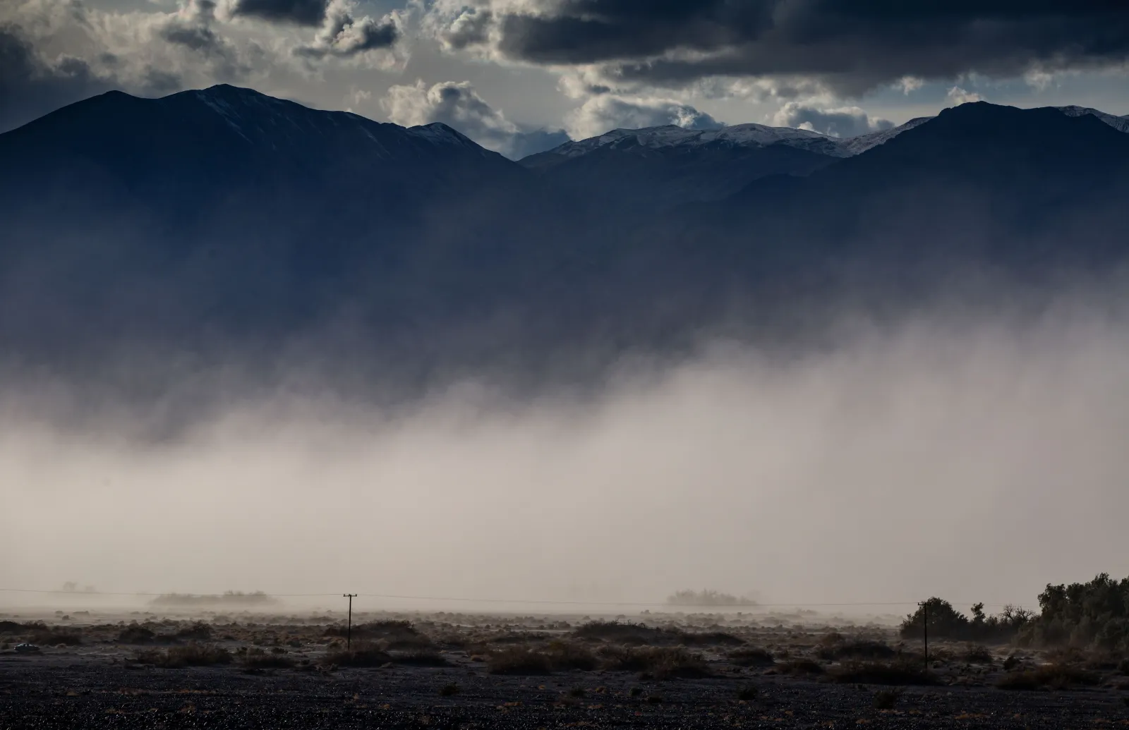 Thousands in California Urged To Stay Inside—‘Keep Windows Closed’