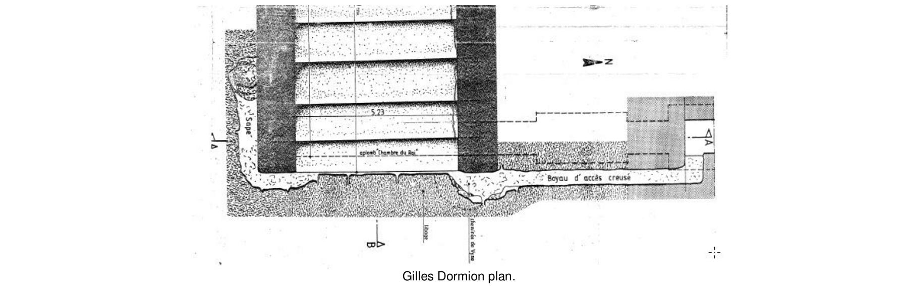 The access tunnel runs from the top of the eastern wall of the GG1 to the 1st chamber above the King's Chamber in the
northeastern corner.
