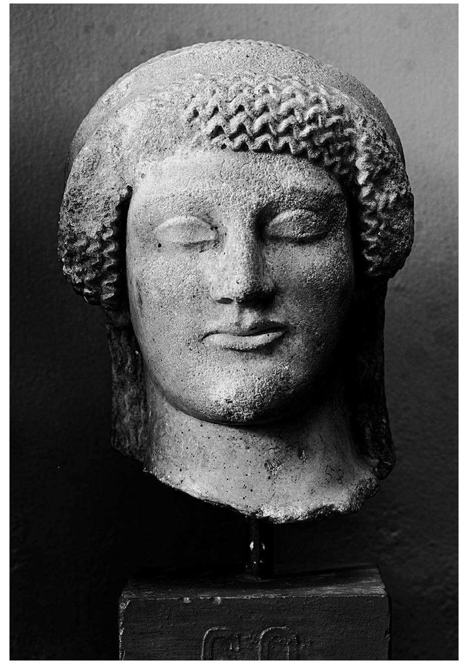 Fig. 9. Kore head from Eleusis (NM 60) (© Foto Marburg 134.738; Art Resource, NY, ART 352346). 