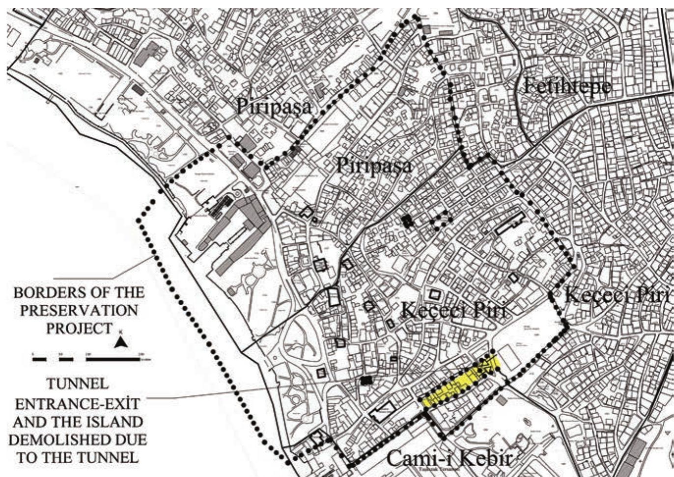 Figure 2. The borders of the study area (M. Esmer, 2017).  Despite the urban changes and the successive fires, the study area is still rich with numerous monuments (Figure 3). These monuments were observed on-site and their physical and preservation conditions were recorded in inventory forms. Syna- gogues constitute the majority of the remaining monuments. Only two synagogues, Ma’alem and Karaite (Ka’al Ha Kadosh Be Kushta Bene Mikra), have preserved their 