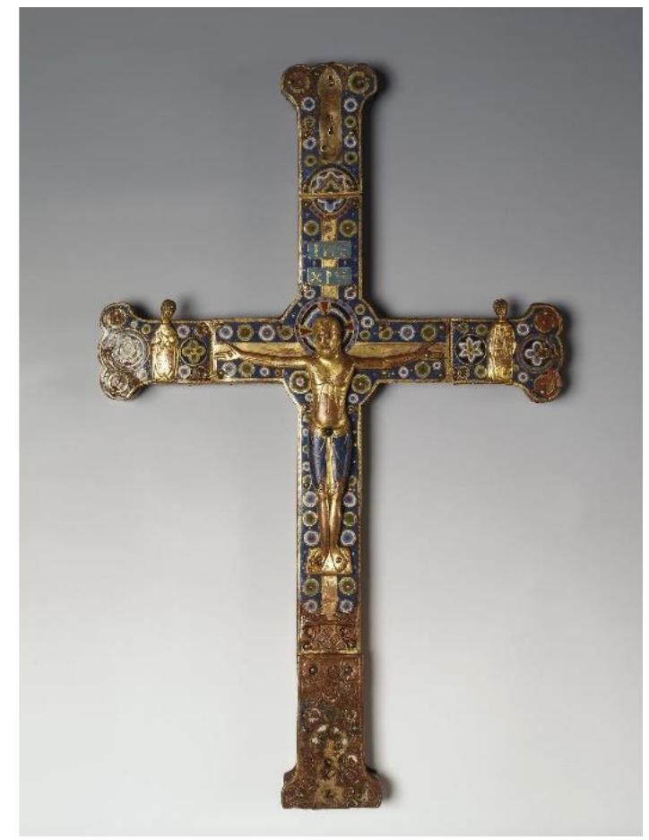 To the fragments of Western processional crosses from Preslav and Tarnovo, as evidence of liturgical innovations associated with Kaloyan’s union with Rome, we should probably add a long-known but little-studied object - an enameled Eucharistic Dove produced in Limoges, which once belonged to the St. Sophia cathedral church of the Ohrid Archbishops; after this church was converted into a mosque in 1466, the dove passed to the treasury of the Church of Theotokos (also known as ITepiBAentog and Saint Kliment) in Ohrid, and is now kept in the Institute for Protection of Monu- ments of Culture and Museum - Ohrid (Republic of North Macedonia).° Considering that this liturgical vessel was intended for the storage of the Consecrated Host and was meant to hang above the altar table, it could have been brought into the main temple of the Ohrid Archdiocese either during the years when Kaloyan extended his authority (and thus also the papal supremacy)? over these lands, or after the conclusion of the Second Union 
