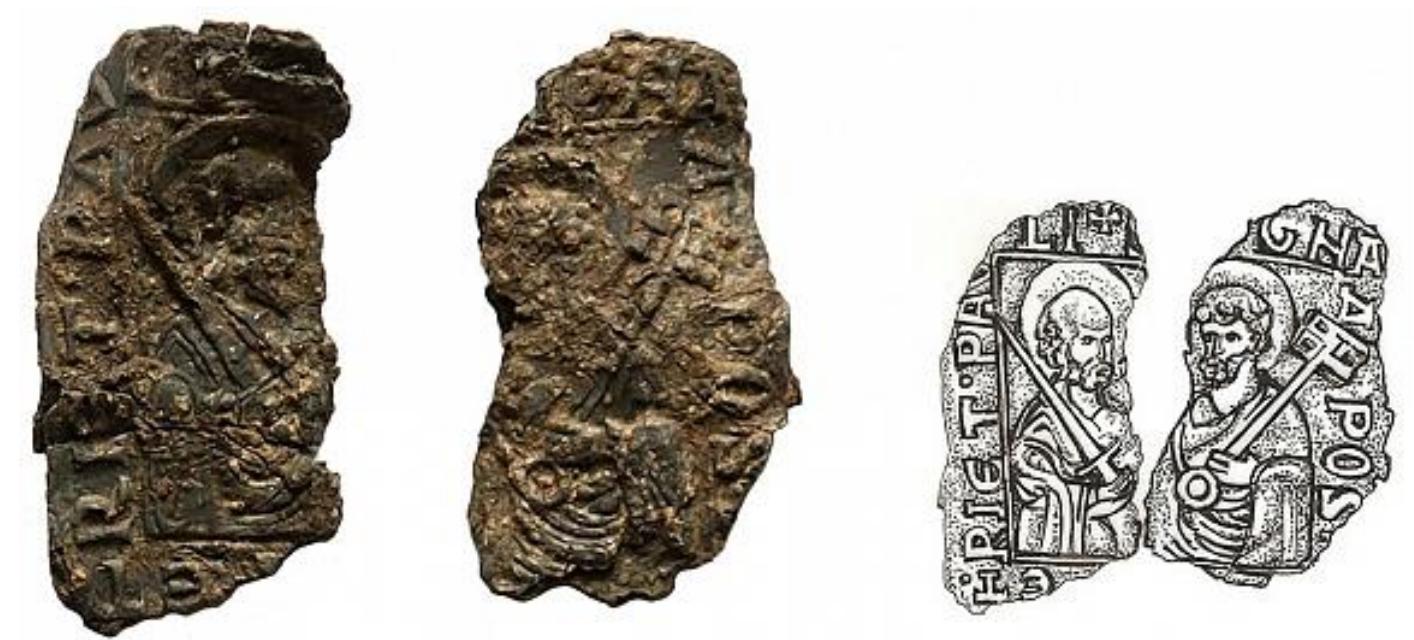 Fig. 5. Lead pilgrim badge from the Basilica of Saint Peter in Rome, found in a mid-thirteenth-century grave in the medieval town of Hotalich near present-day Sevlievo (after Boteva & Totev 2018, 135, fig. 3).  Haasis-Berner.” Although it is rather damaged, its iconography shows simi- larities to the pilgrim badges from Burg Vohburg (Vohburg an der Donau, Upper Bavaria)” (fig. 6), Torcello (Italy),”° Dordrecht (South Holland, Nether- lands)” and London, Billingsgate.”® 