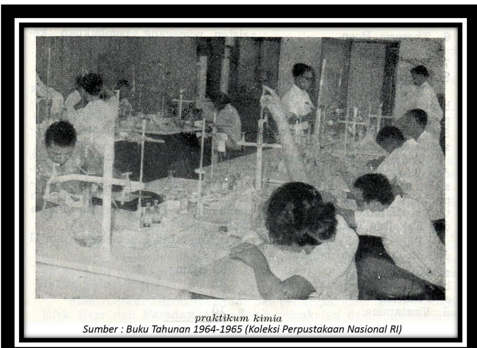 Premedical practicum in chemistry, Universitas Indonesia.
