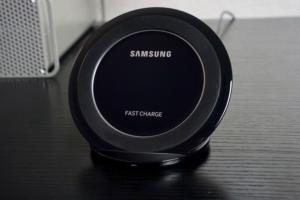 samsung wireless charging stand