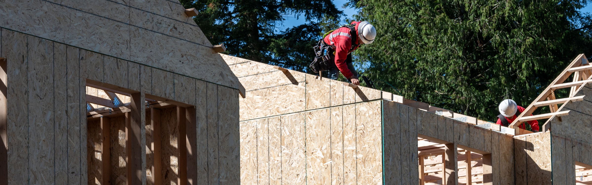 framers building rafters
